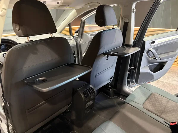 Volkswagen Golf (2020) — foto 14 van 28