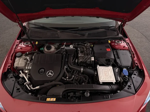 MERCEDES CLA 250 (2022) — foto 6 van 32