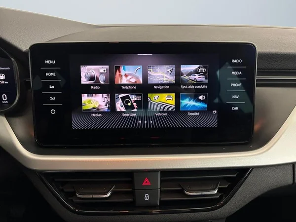 SKODA Kamiq (2023) — foto 7 van 21