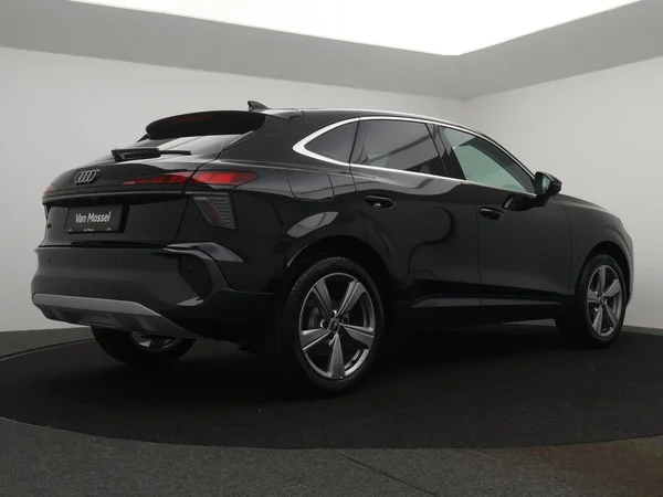 AUDI Q3 Sportback (2026) — foto 19 van 23