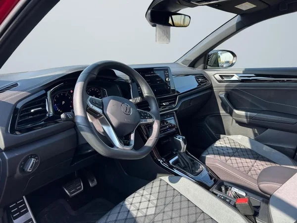 VOLKSWAGEN T-Roc (2025) — foto 31 van 31