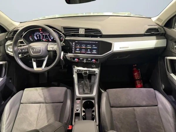 AUDI Q3 (2021) — foto 4 van 29