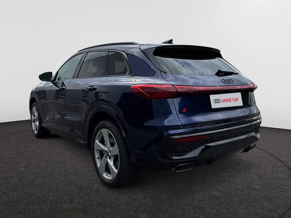 AUDI Q5 (2025) — foto 18 van 24