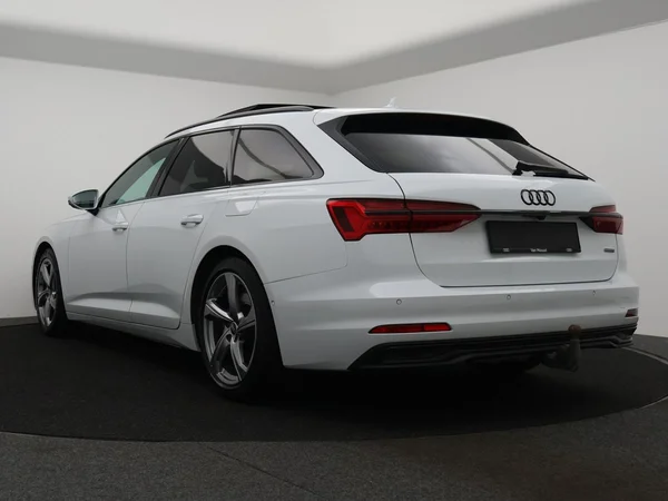 AUDI A6 SW PHEV (2024) — foto 5 van 30