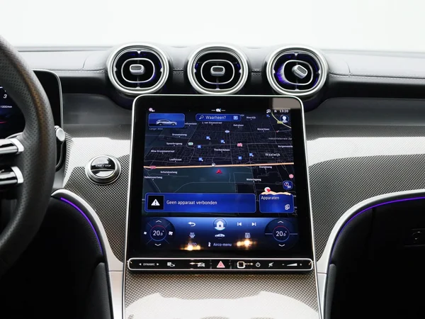 Mercedes-Benz GLC (2025) — foto 49 van 49