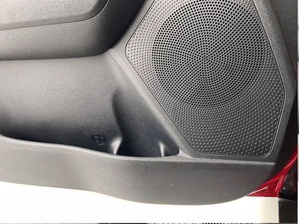 Kia Niro HEV (2019) — foto 30 van 76