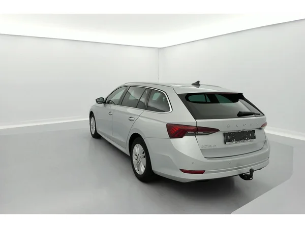 SKODA Octavia SW (2024) — foto 31 van 35