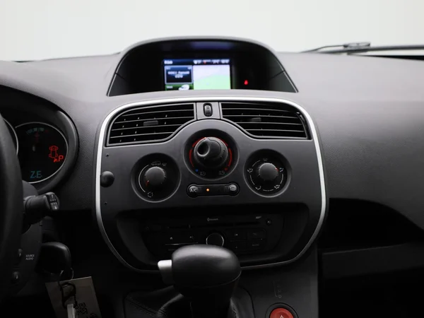 Renault Kangoo Z.E. (2020) — foto 42 van 42