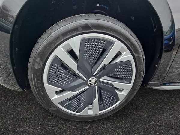 SKODA Kamiq (2025) — foto 20 van 24