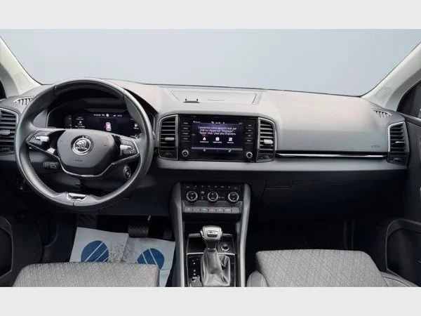 Skoda Karoq (2022) — foto 12 van 24