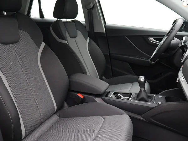AUDI Q2 (2025) — foto 6 van 24