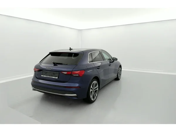 AUDI A3 Sportback (2024) — foto 3 van 36