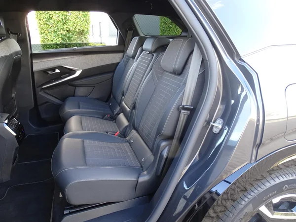 Peugeot e-5008 (2026) — foto 7 van 27