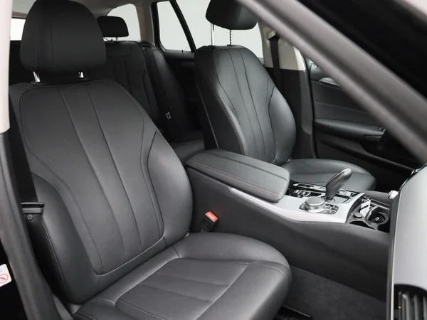 BMW 5 Reeks (2022) — foto 39 van 47