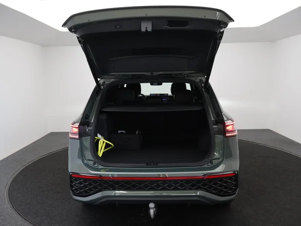 VOLKSWAGEN Tayron eHybrid (PHEV) (2026) — foto 4 van 24