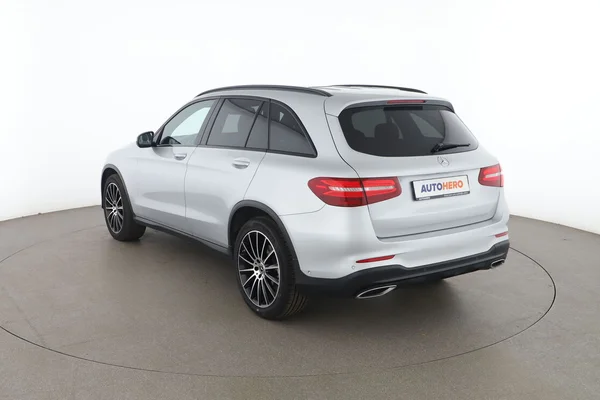Mercedes-Benz GLC-Klasse (2018) — foto 10 van 16