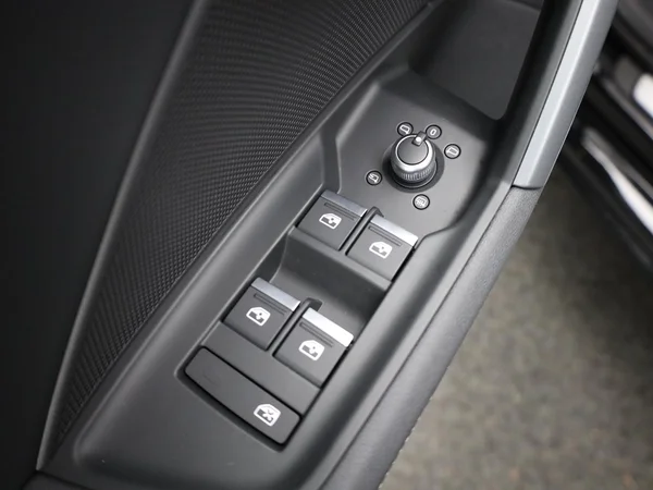 AUDI A3 Sportback (2025) — foto 6 van 23