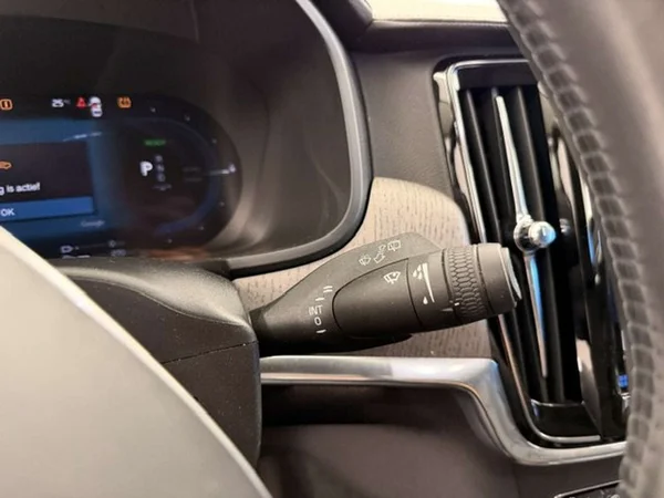 Volvo V90 (2022) — foto 11 van 20