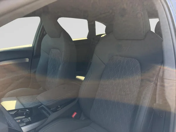 AUDI A5 Avant e-hybrid (PHEV) (2026) — foto 16 van 16