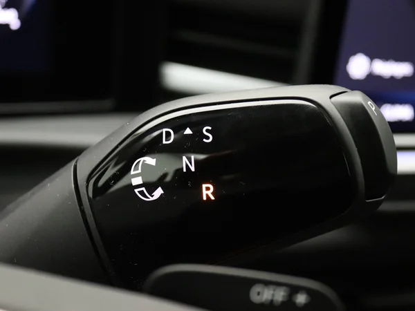 VOLKSWAGEN T-Roc (2025) — foto 8 van 20