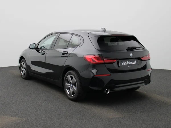 BMW 1 Reeks (2024) — foto 12 van 40