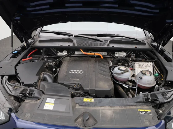 Audi Q5 (2023) — foto 47 van 53