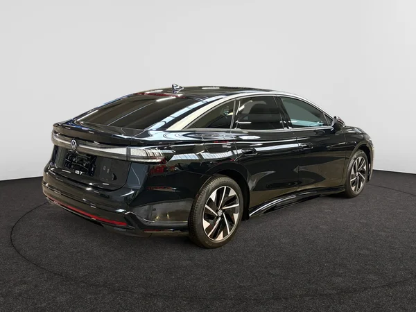 VOLKSWAGEN ID.7 (2026) — foto 8 van 15