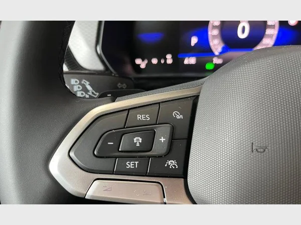 VOLKSWAGEN T-Cross (2026) — foto 4 van 29
