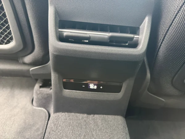 AUDI Q3 SUV (2025) — foto 11 van 24
