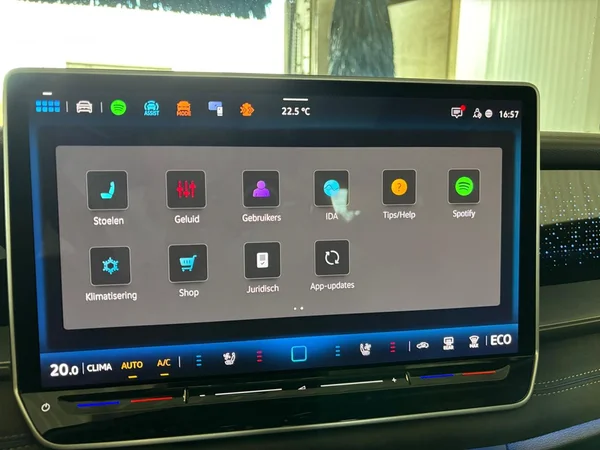 VOLKSWAGEN Tayron eHybrid (PHEV) (2026) — foto 17 van 24