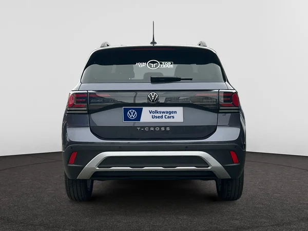 VOLKSWAGEN T-Cross (2024) — foto 9 van 16