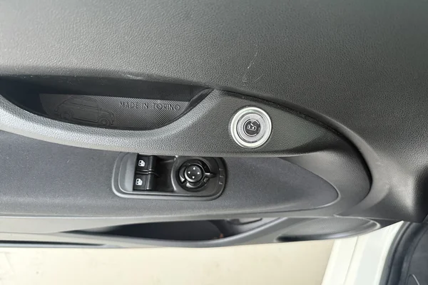 Fiat E-500 (2023) — foto 7 van 19