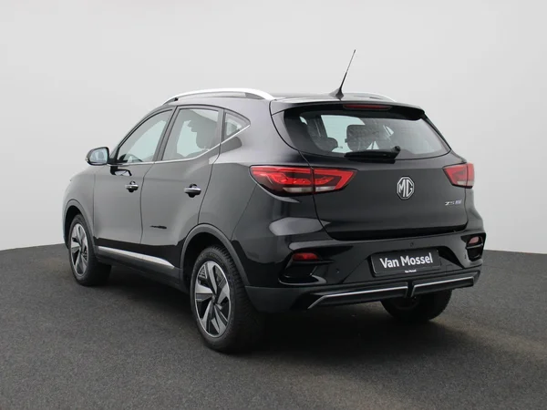 MG ZS EV (2023) — foto 12 van 41