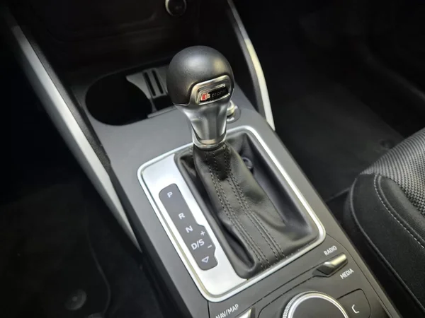 Audi Q2 (2020) — foto 7 van 21