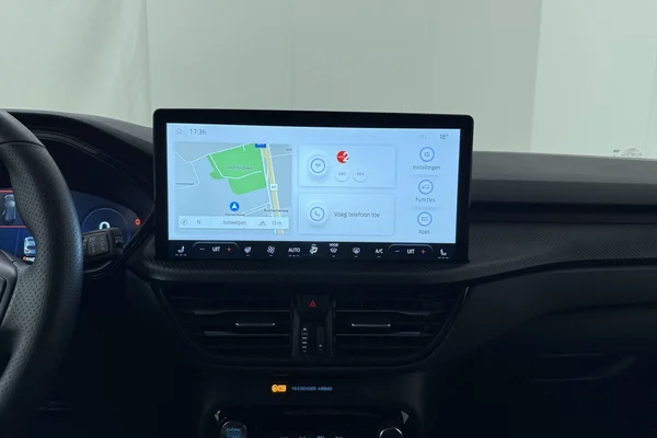 Ford Kuga FHEV (2025) — foto 3 van 20