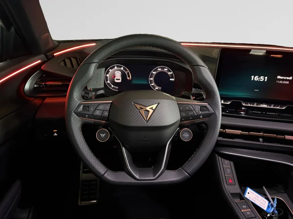 CUPRA Terramar e-Hybrid (PHEV) (2026) — foto 22 van 24