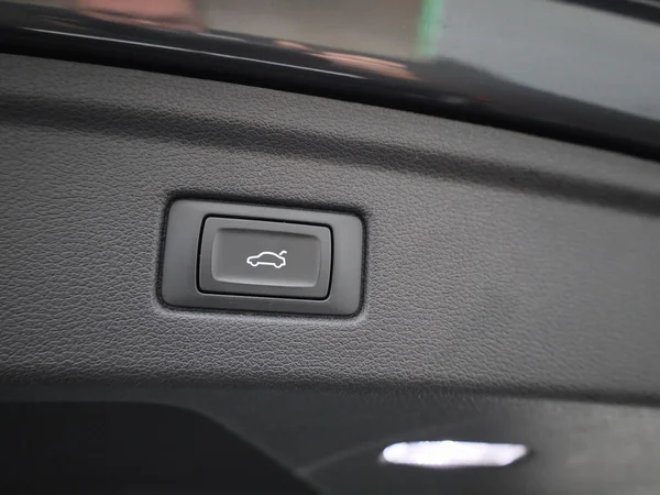 Audi A5 (2022) — foto 4 van 43