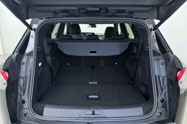Peugeot 5008 (2025) — foto 13 van 17