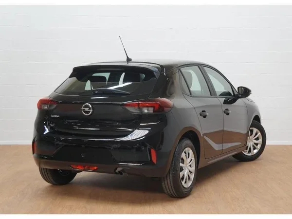 Opel Corsa (2022) — foto 11 van 12
