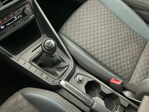 VOLKSWAGEN Polo (2020) — foto 8 van 35