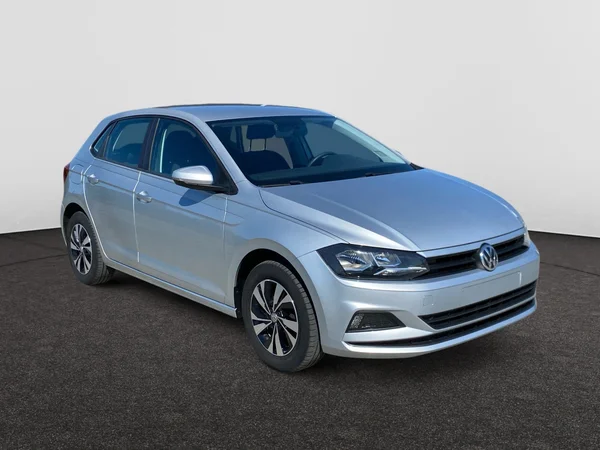 VOLKSWAGEN Polo (2018) — foto 15 van 17