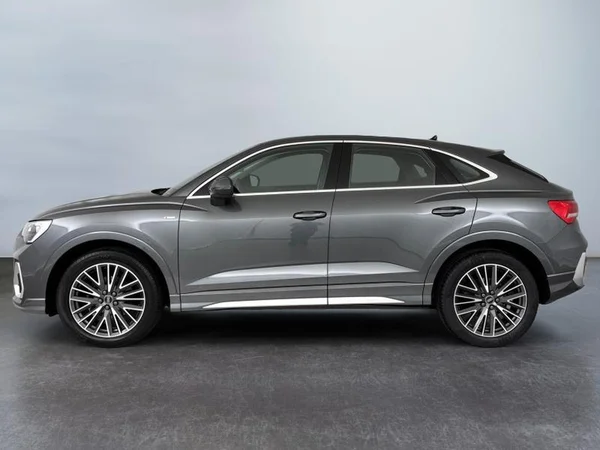 AUDI Q3 Sportback Dsl (2023) — foto 34 van 35