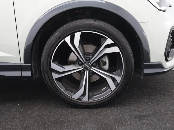 Audi Q3 (2020) — foto 24 van 25