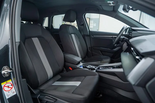 Audi A3 Sportback (2024) — foto 6 van 43