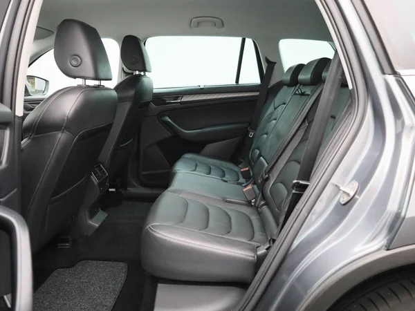 Škoda Kodiaq (2023) — foto 4 van 48