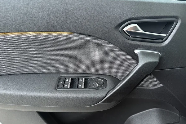 Renault Captur E-Tech (HEV) (2026) — foto 8 van 17
