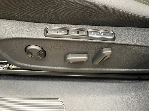 VOLKSWAGEN ID.5 (2024) — foto 3 van 15