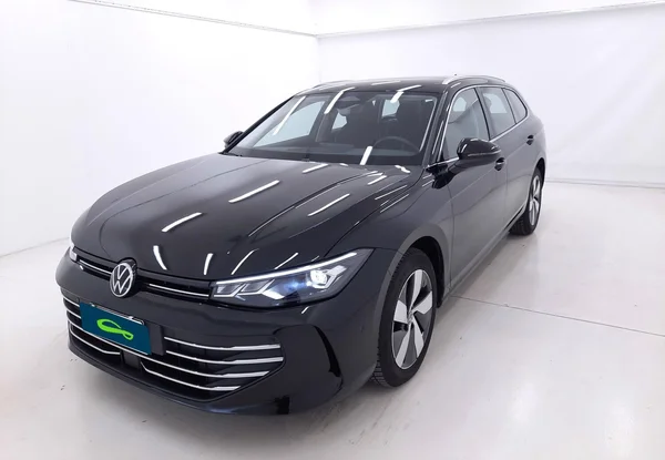 Volkswagen Passat SW (2025) — foto 20 van 21