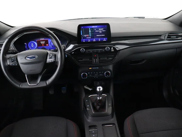 FORD Kuga (2022) — foto 28 van 28