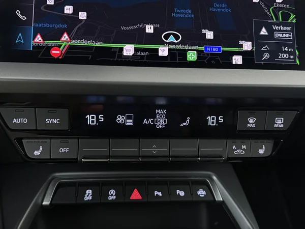 AUDI A3 Sportback (2025) — foto 8 van 18
